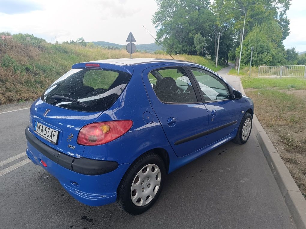 Peugeot 206 1.4 mpi klima 5 drzwi bdb stan