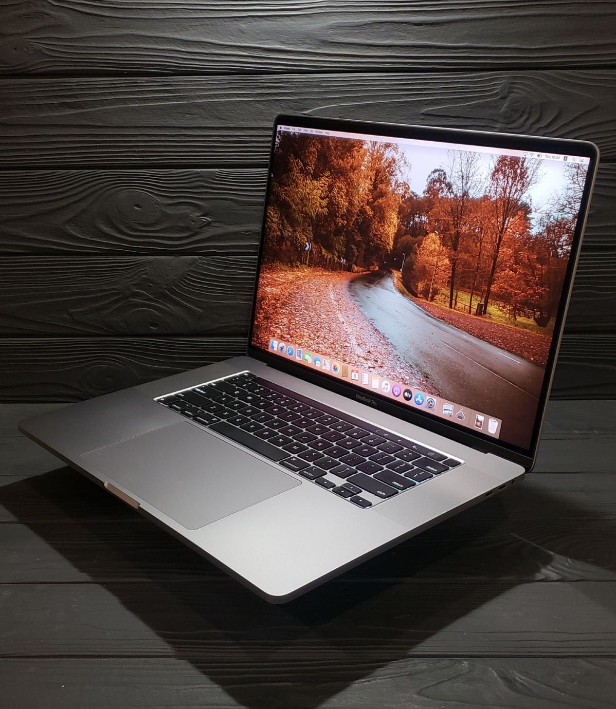 TOP SALE! Ноутбук MacBook Pro 16'' Custom  2019 i9/16/512/5300M, 4GB