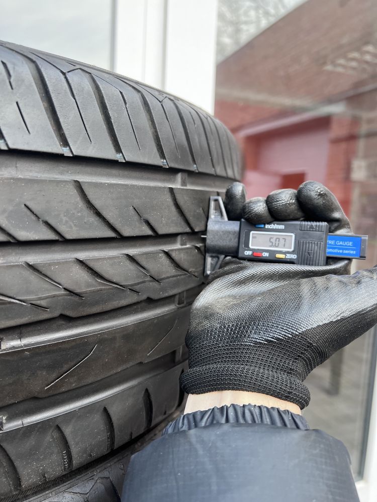 Шини 245/35/19 пара бу літні ;Резина пара R19 склад