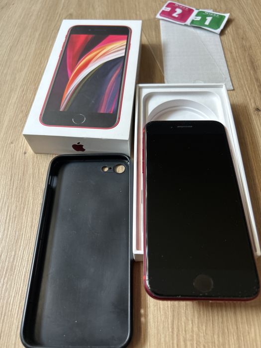 Sprzedam iPhone Se drugiej generacji 2021  pamięć 128 gb