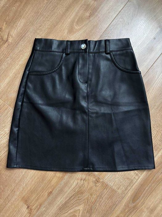 Шкіряна міні спідниця