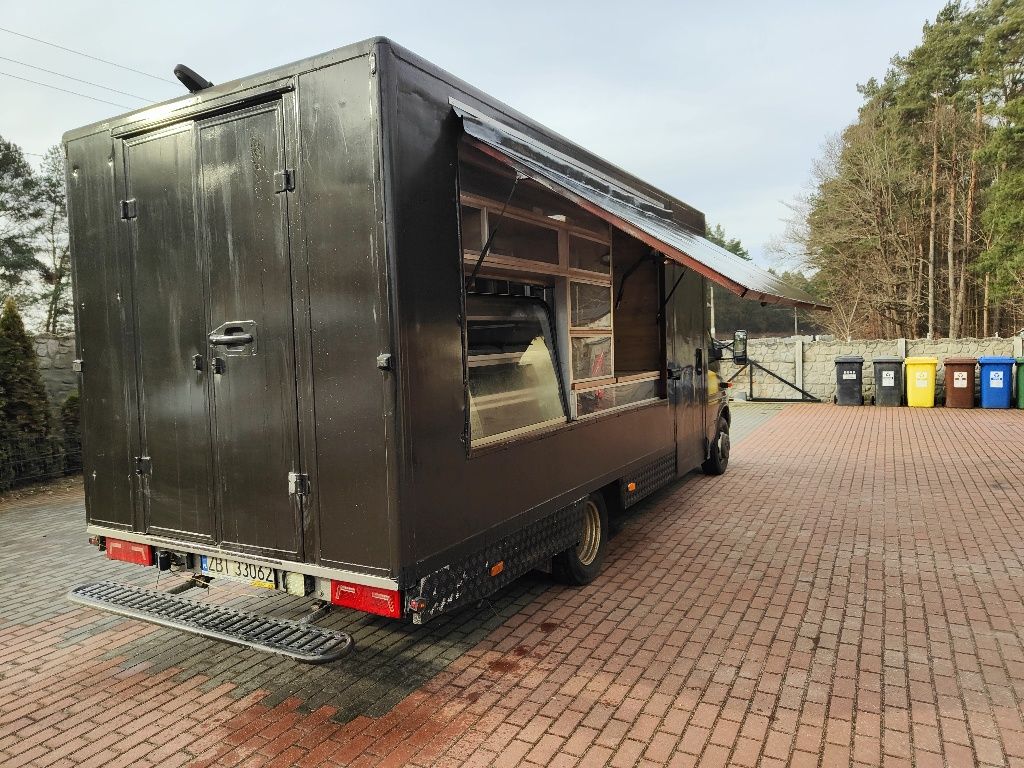 Sprinter 413 food truck auto sklep handel obwoźny