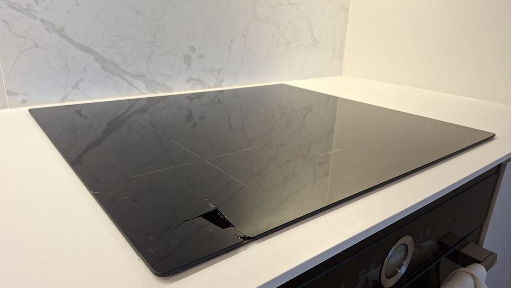 Płyta indukcyjna Bosch, sprawna, pęknięta