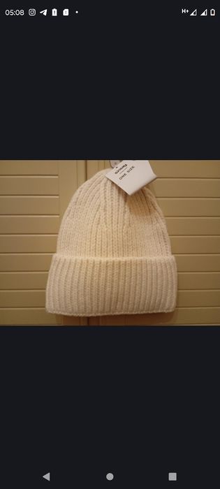 Тепла шапка sinsay