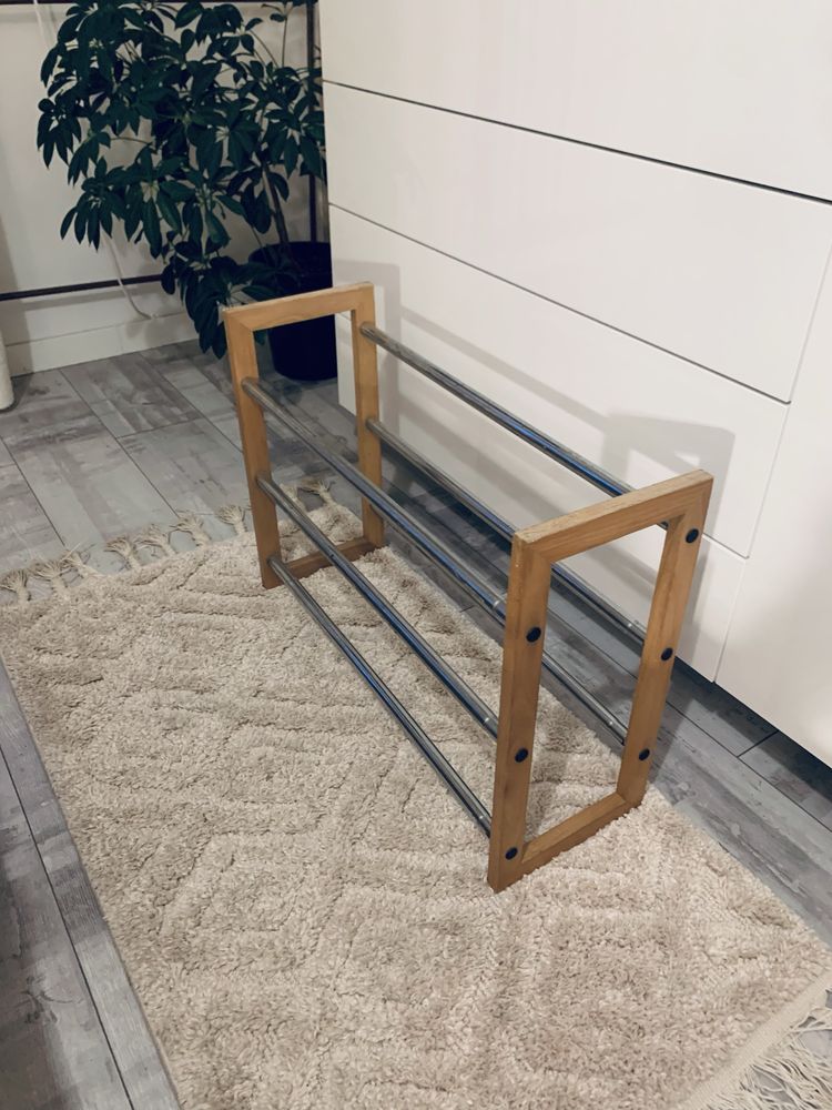 Półka regulowana na buty