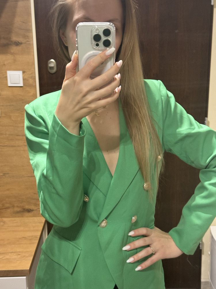 Zielona elegancka marynarka żakiet S butik smart casual