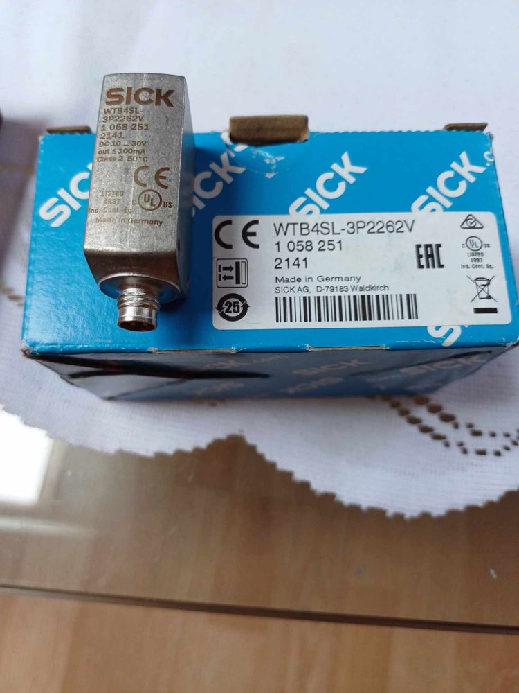 Czujnik optyczny WTB4SL-3P2262V, Sick