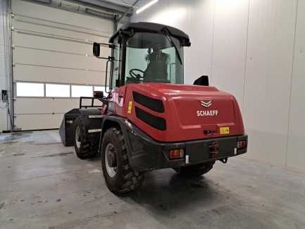 Ładowarka kołowa przegubowa YANMAR V80 (SCHAEFF TL80)