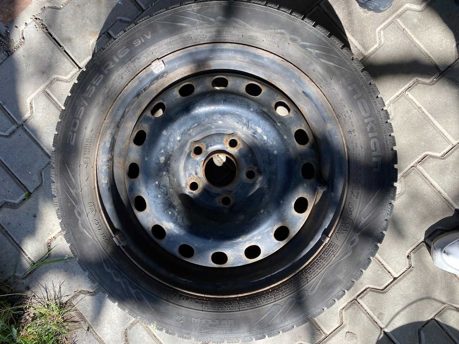 Opony zimowe Nokian WR a4 205/55 R16 91V