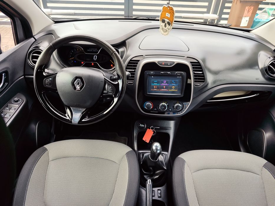 Renault Captur  benzyna wersja LIMITED