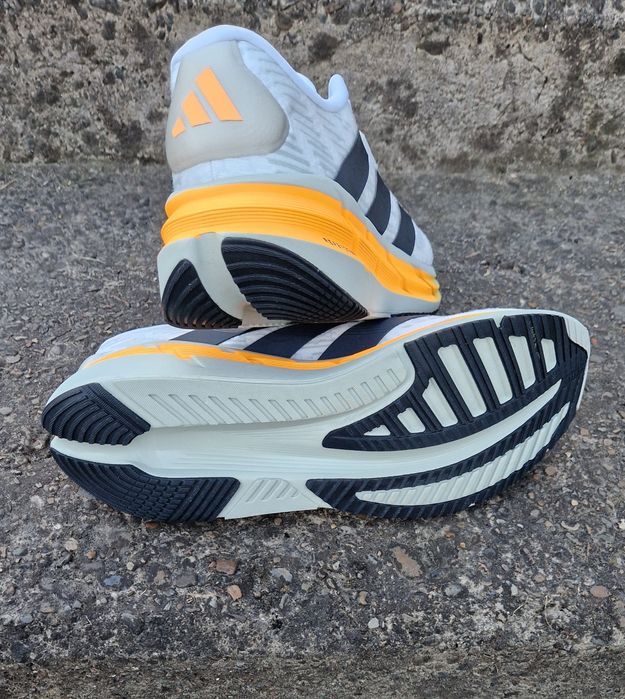 Оригінал. Кросівки Adidas Adistar 4 Running Shoes jr0313 р. 10,5us