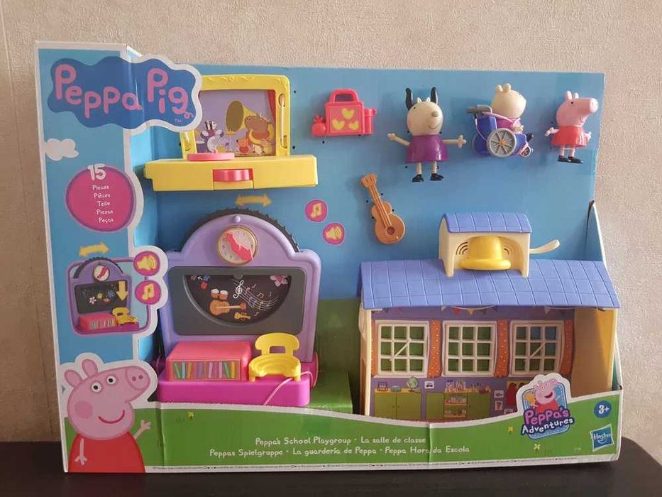 Peppa Школа Пеппы F2166, 3 фигурки, звук