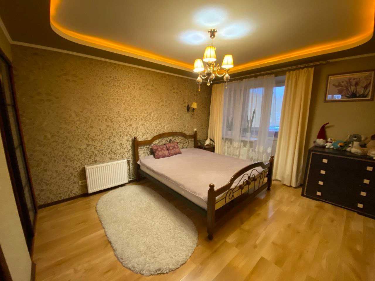 Оренда 2 кімнатної квартири Виставка