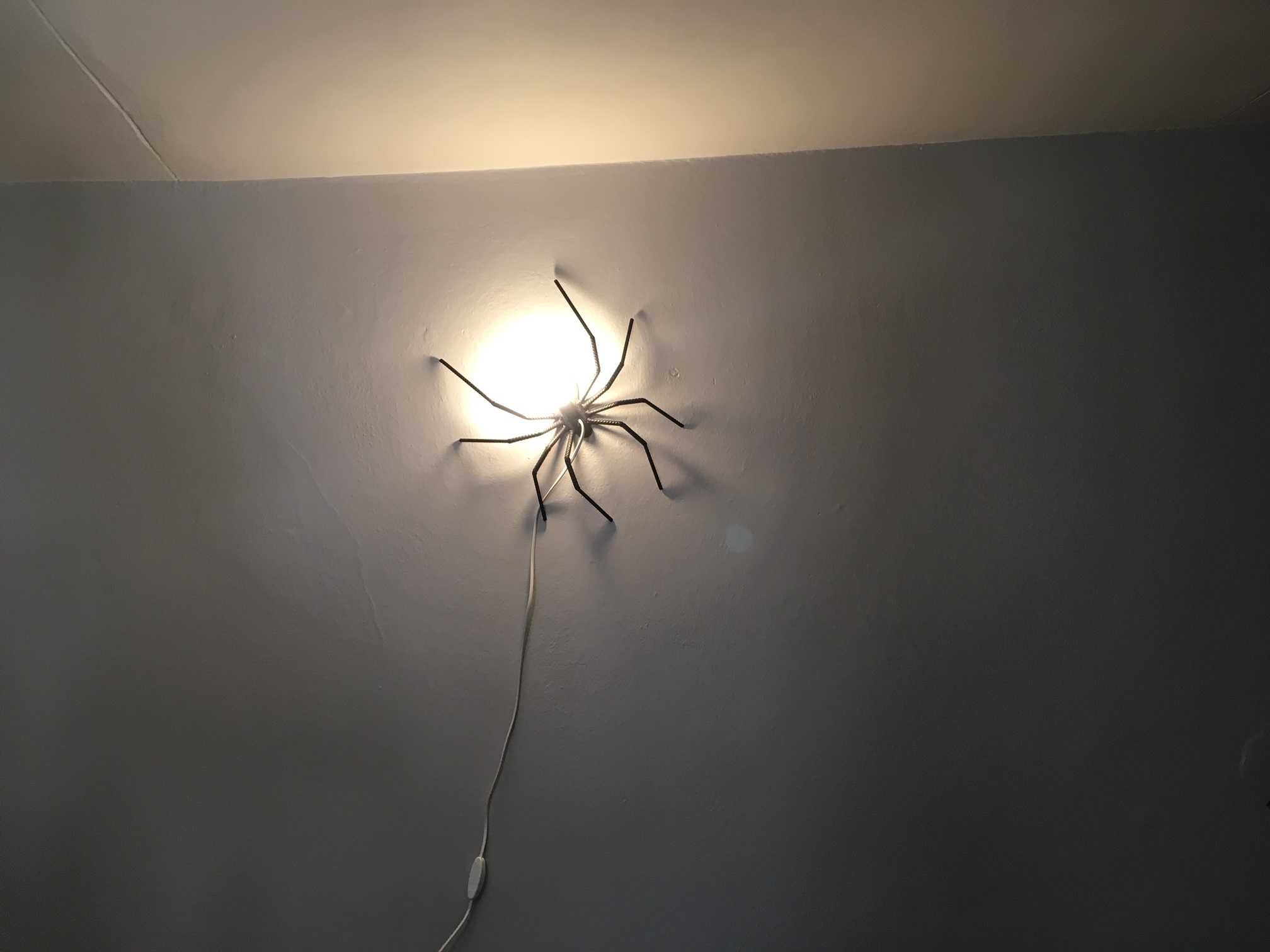 Kinkiet, lampa - pająk