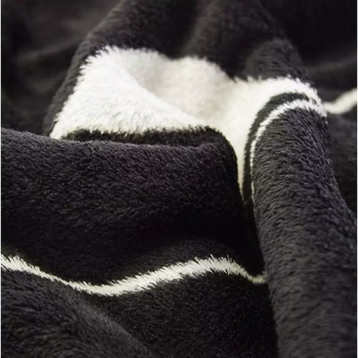 Koc mikrofibra Luc czerń 150x200 cm 150 X 200 [Cm]