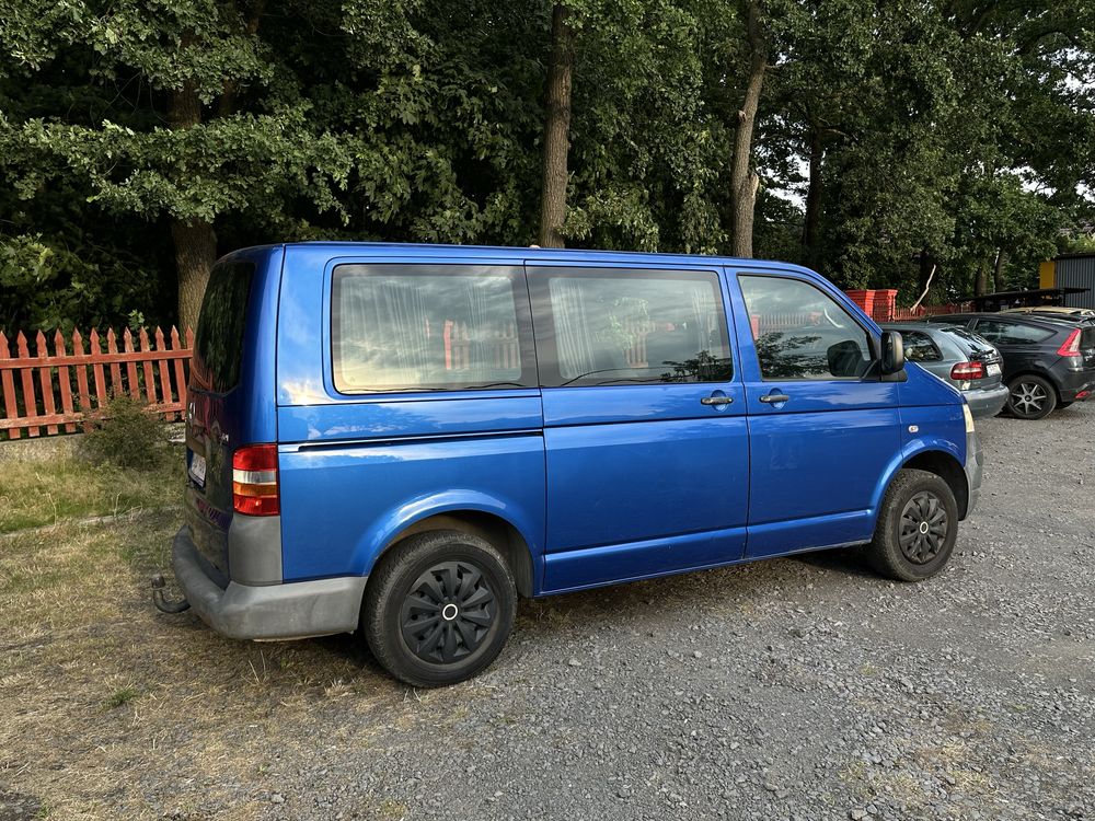 **2.5TDI 174KM** Volkswagen Transporter T5 2010