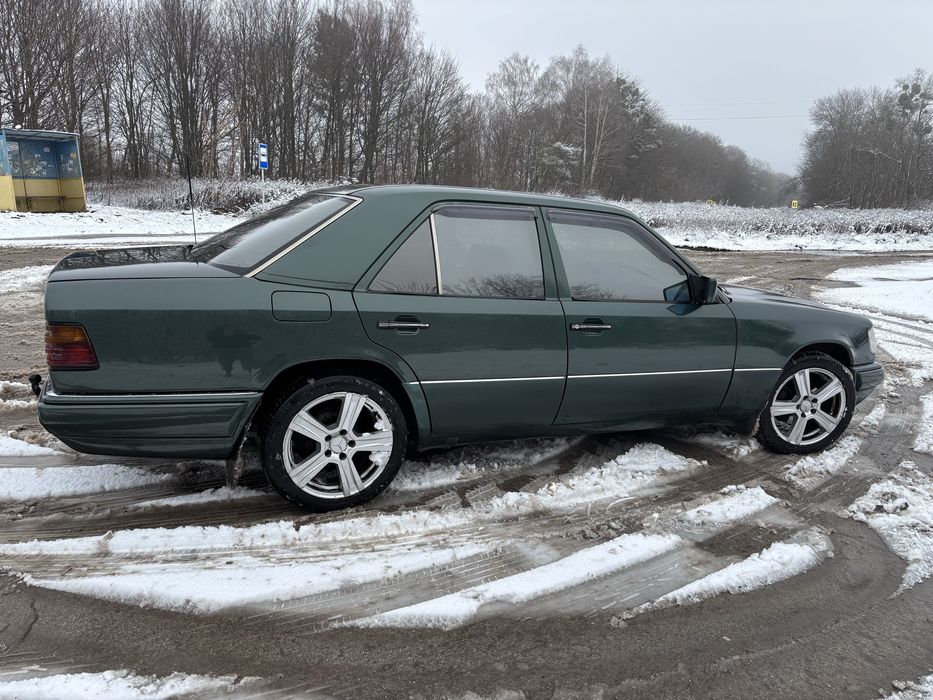 Mercedes-Benz 124 2.0 газ бенз 1995рр