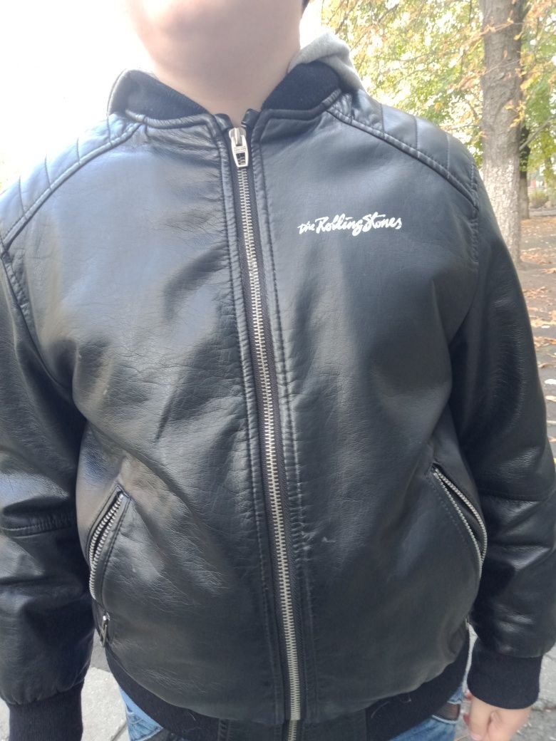 Куртка демисезонная р 140 см Zara