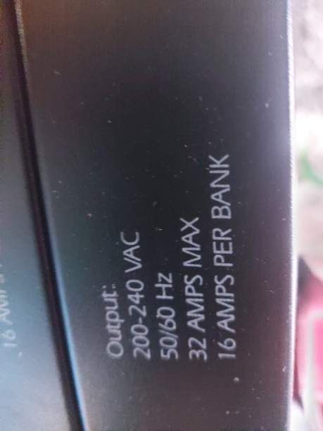 APC BASIC RackPdu listwa 32a