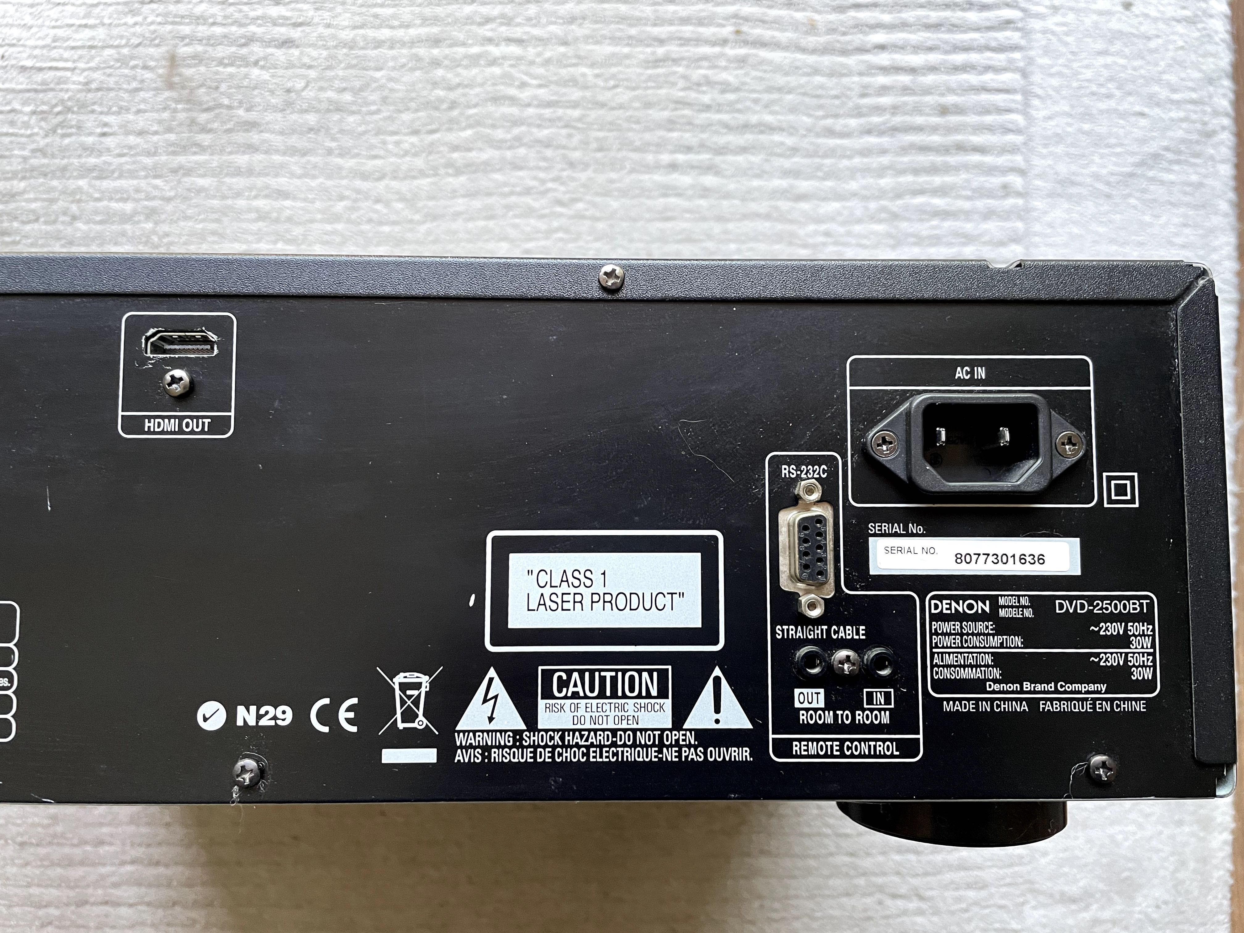 DENON 2500BT Odtwarzacz Blu-ray