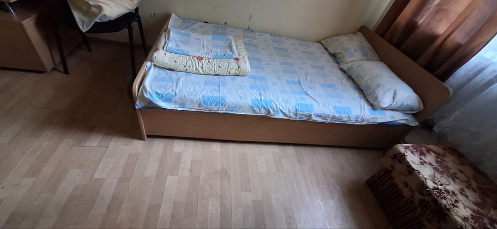 Ліжко лвоспальне з матрасом,доставлю бусом