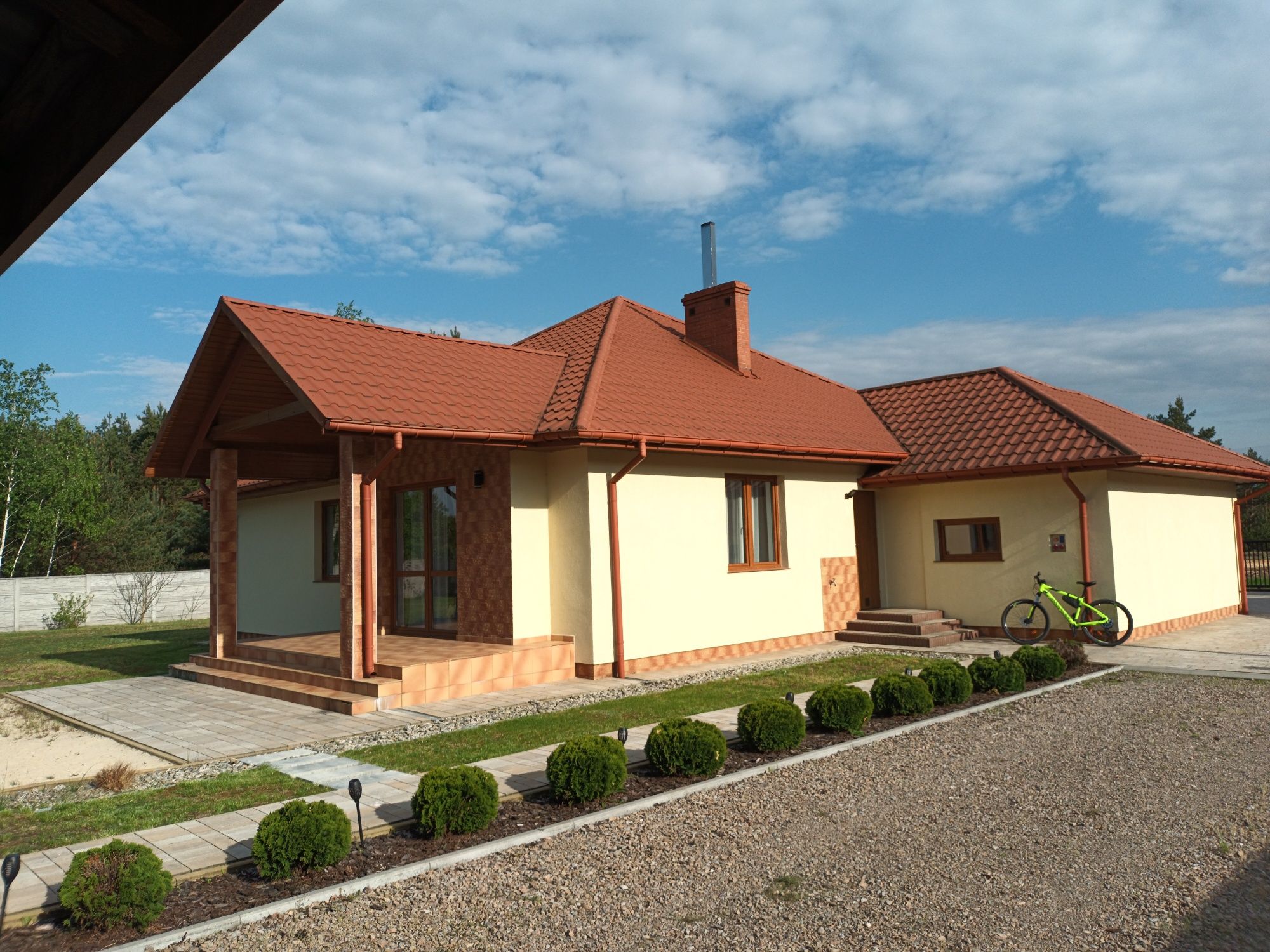 Dom wolnostojący -parterowy