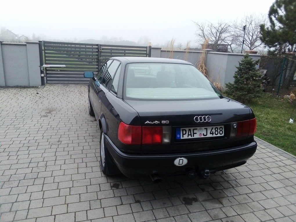 Audi 80 2.0 benzyna 1991  119 tys km przebieg !