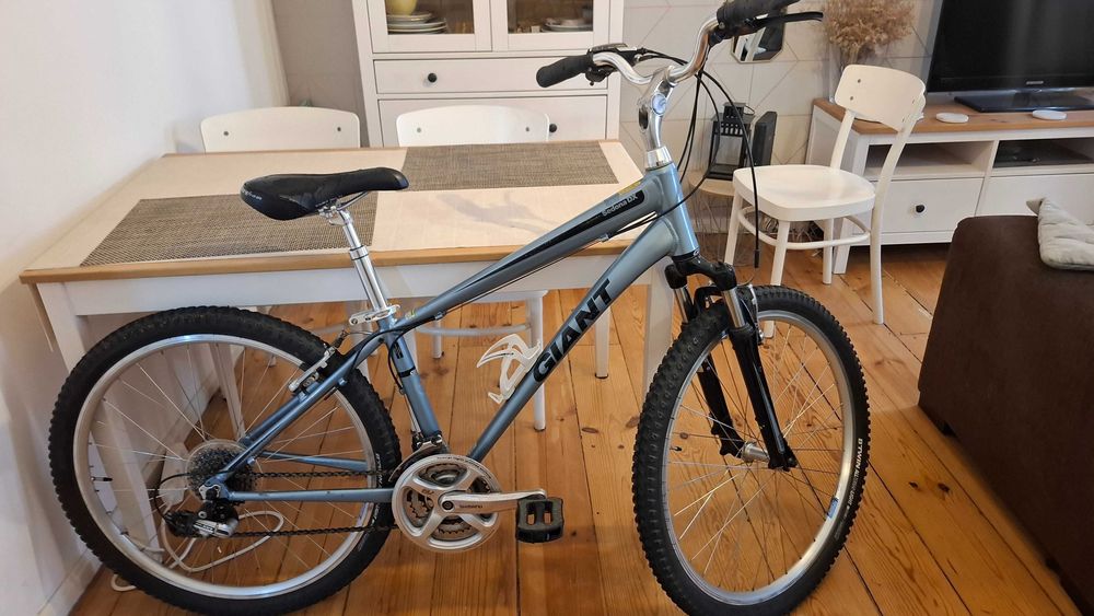 Bicicleta Giant Sedona, roda 26