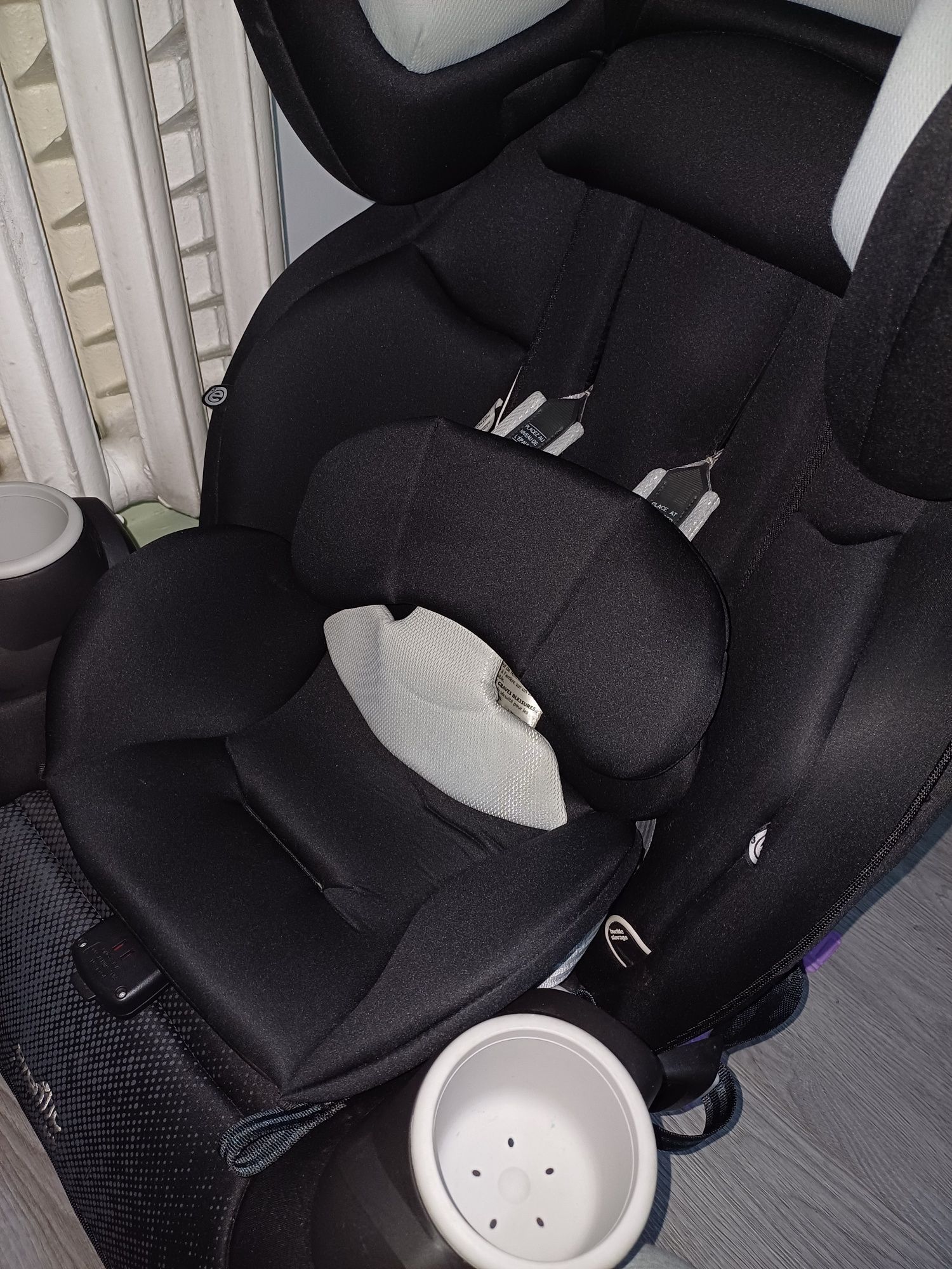 Детское автокресло Evenflo Safe Max