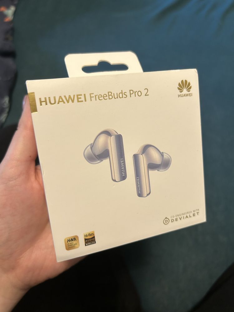 Jedna lewa słuchawka i etui Huawei FreeBuds Pro 2