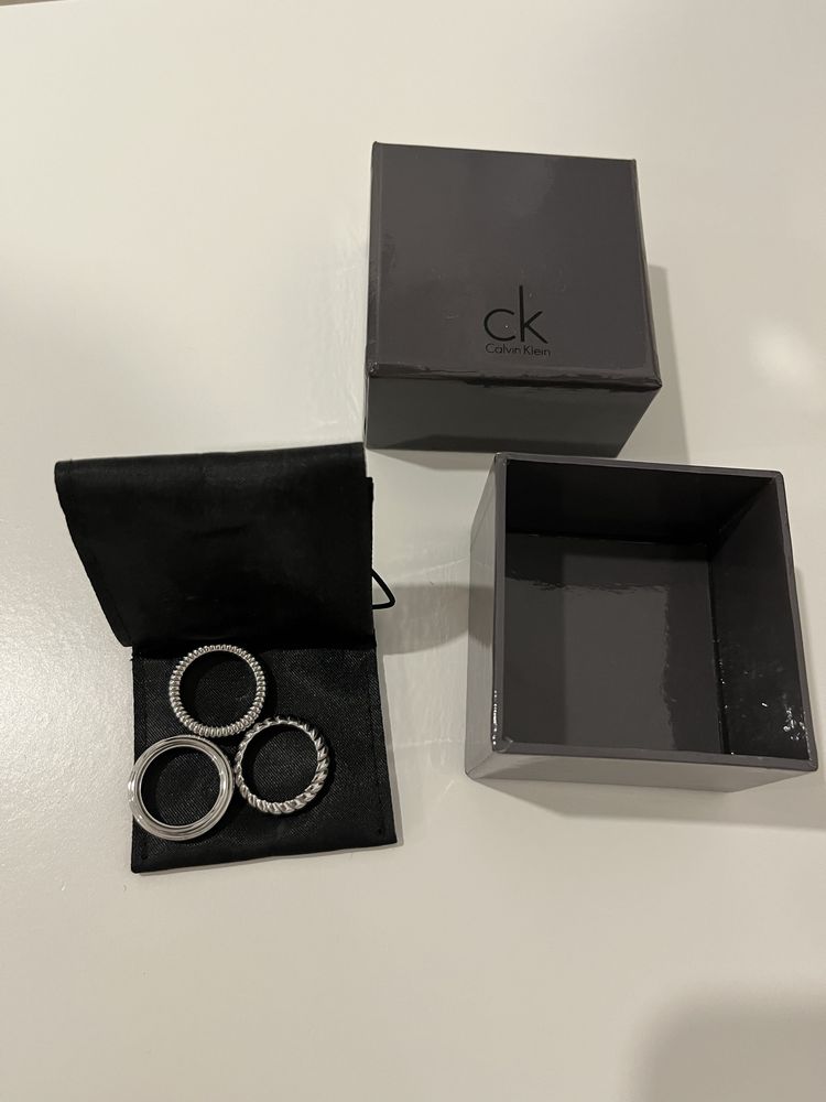 Anel Calvin Klein