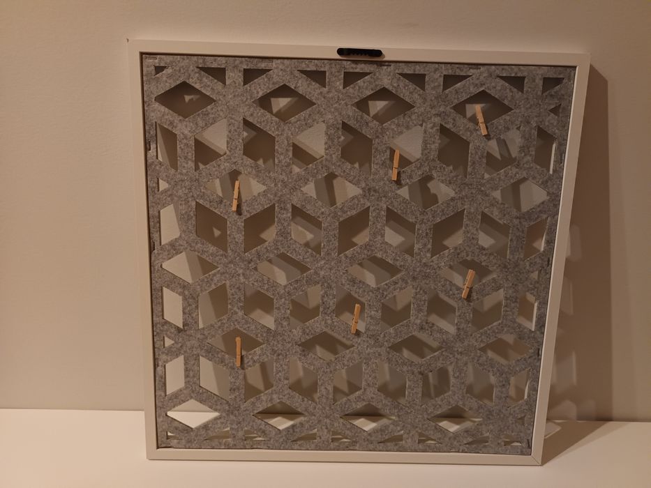 Moldura para pendurar memórias