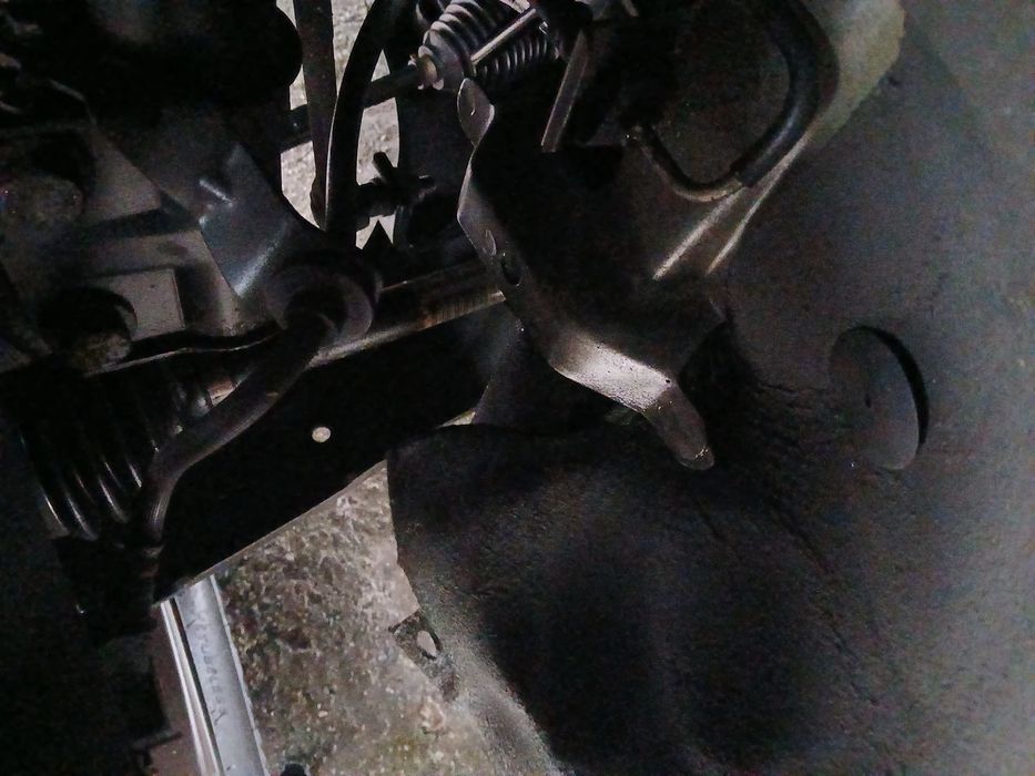 Braço de suspensão frente direito RENAULT Grand Scénic III (JZ0/1_)