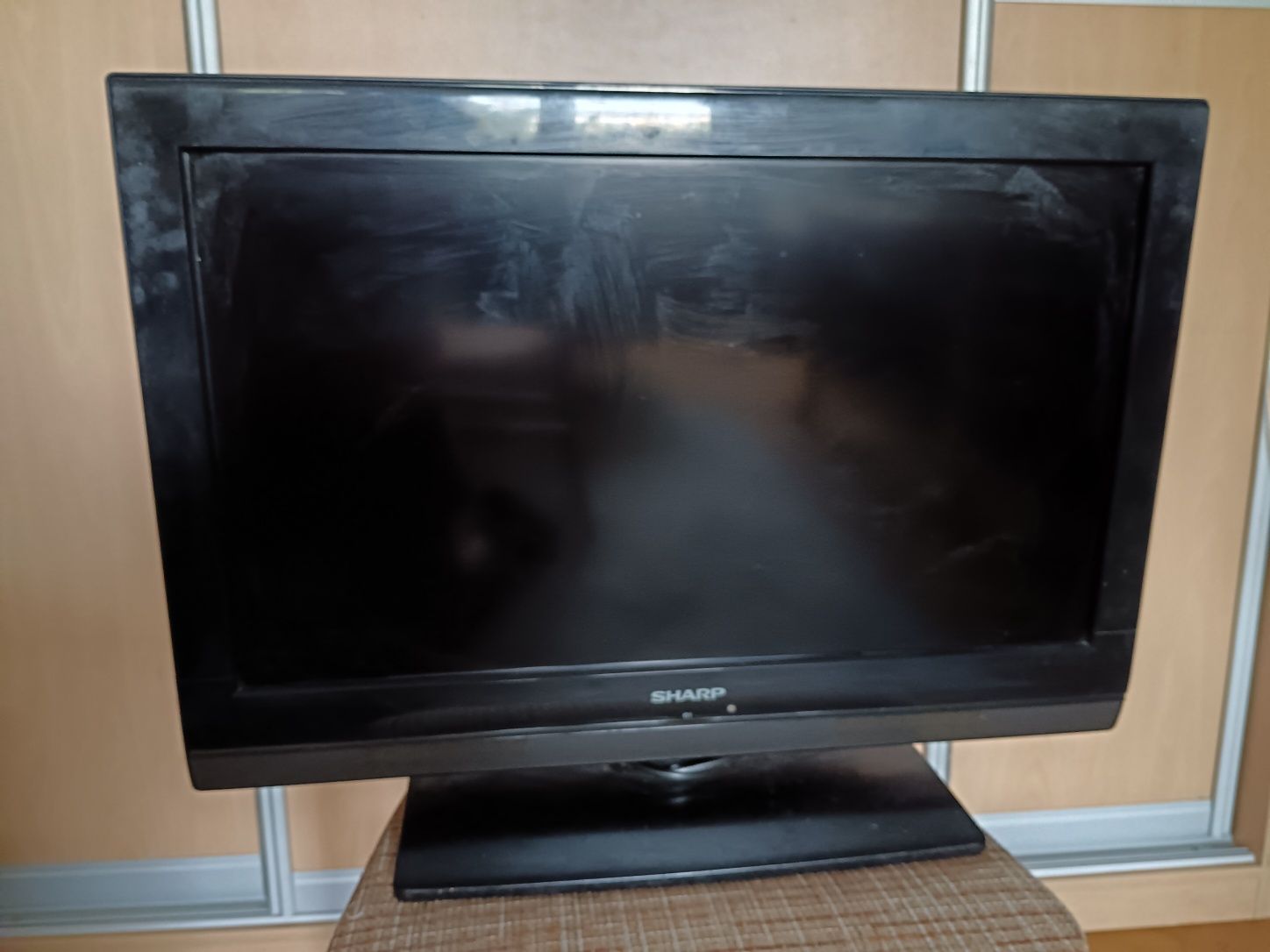 Telewizor Sharp 27 Cali