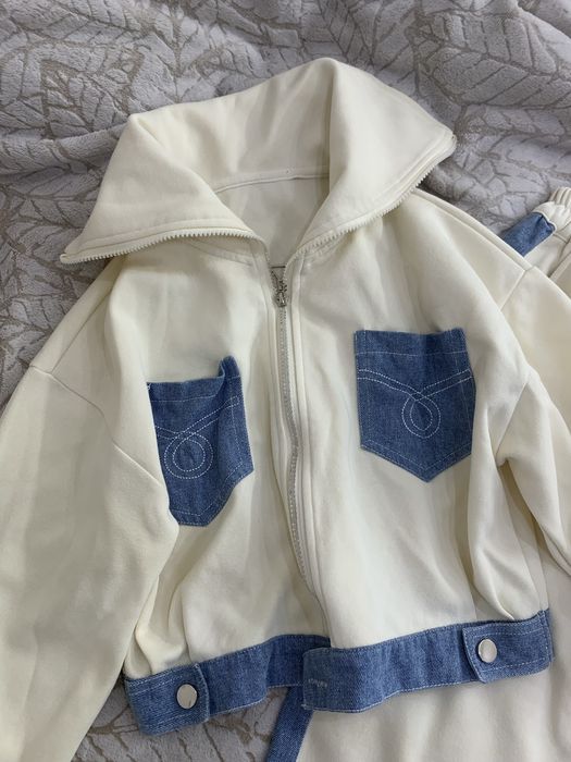 Стильний костюм для дівчинки