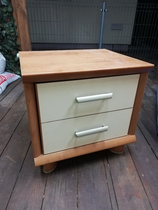 Używana Szafka nocna