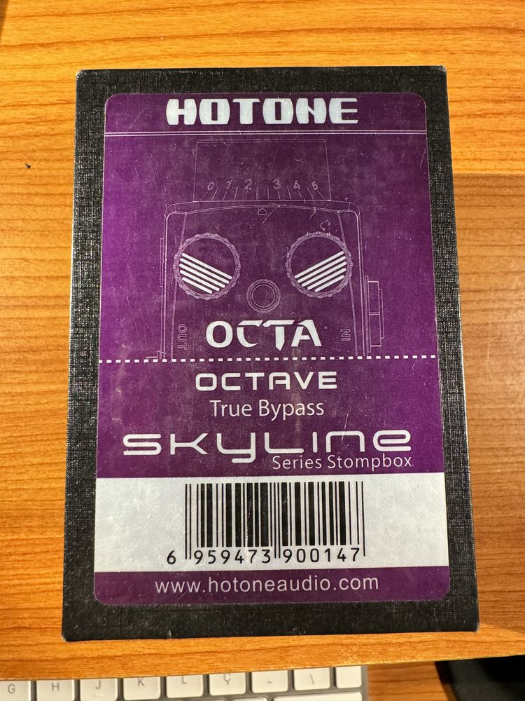 Pedal Hotone Octave Skyline Series