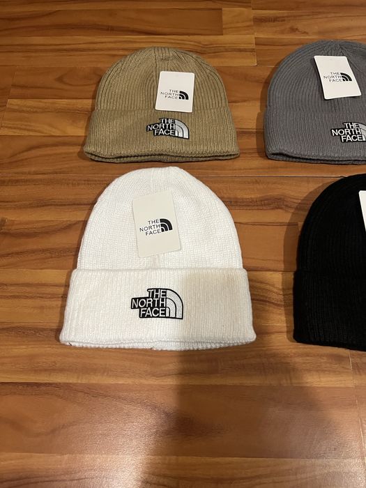 Шапки The North Face нові