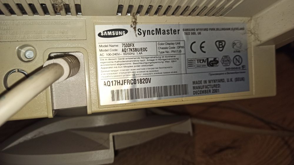Monitor CRT Samsung