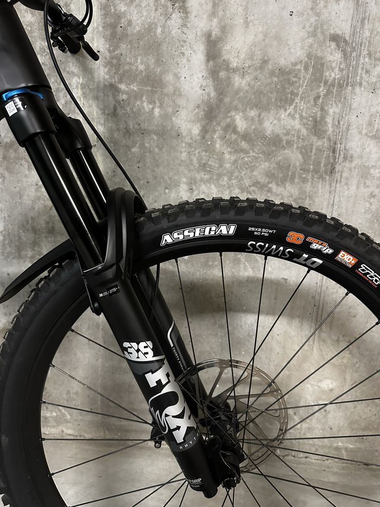 Canyon Strive:ON CFR Underdog