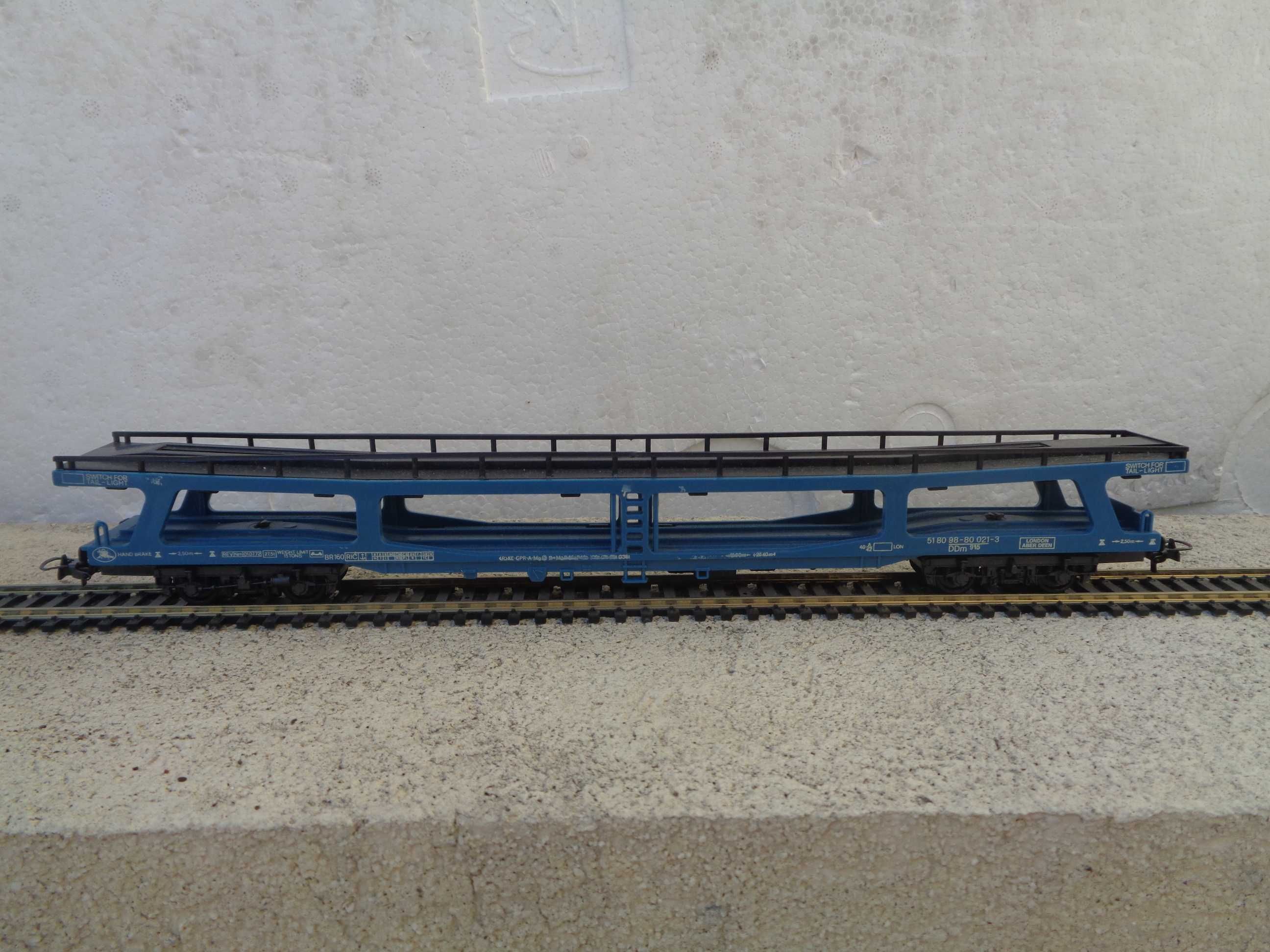 1:87 LIMA Carruagem porta carros refª 309054 comboio