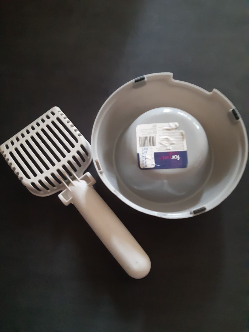 Łopatka i miska dla psa lub kota