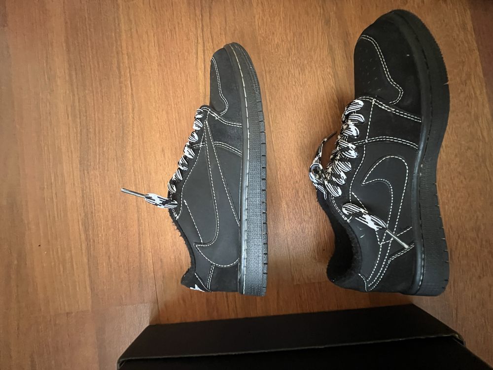 Jordan 1 Travis Scott Black Phantom