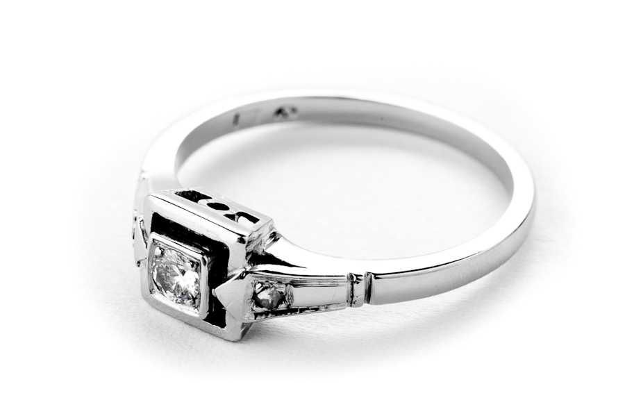 Złoty Pierścionek - ART DECO - 2,99g - WIEDEŃ po 1938 roku - DIAMENTY