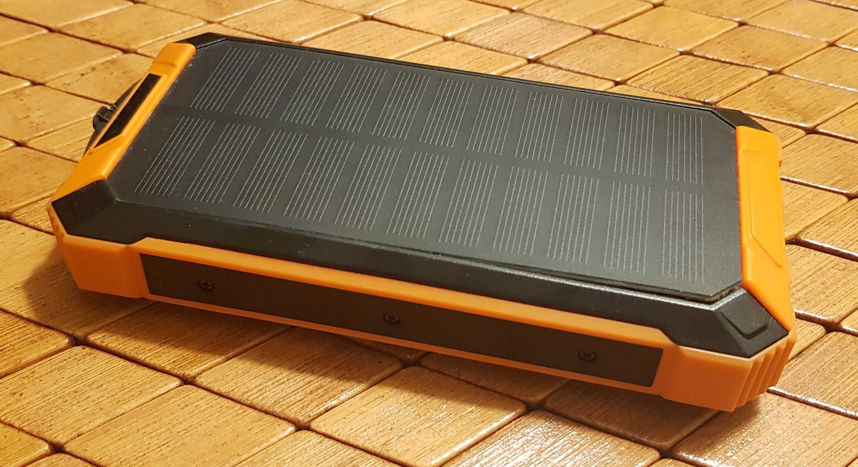 POWERBANK - Solarny - 30000mAh - Hit