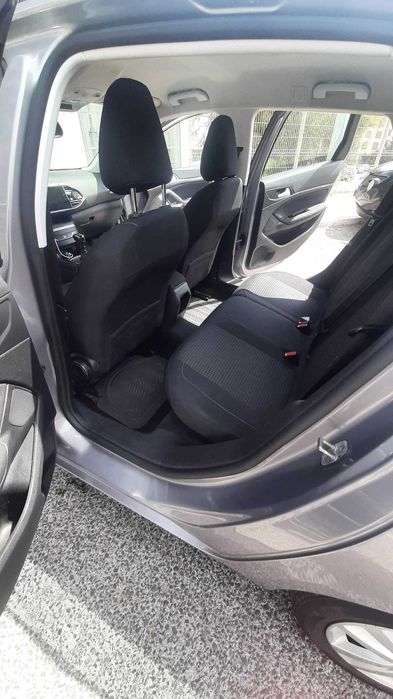 Peugeot 308 SW 1.5 HDI 130cv