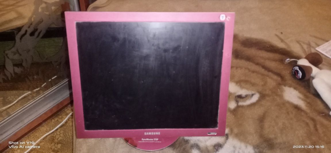 Монитор Samsung 17''