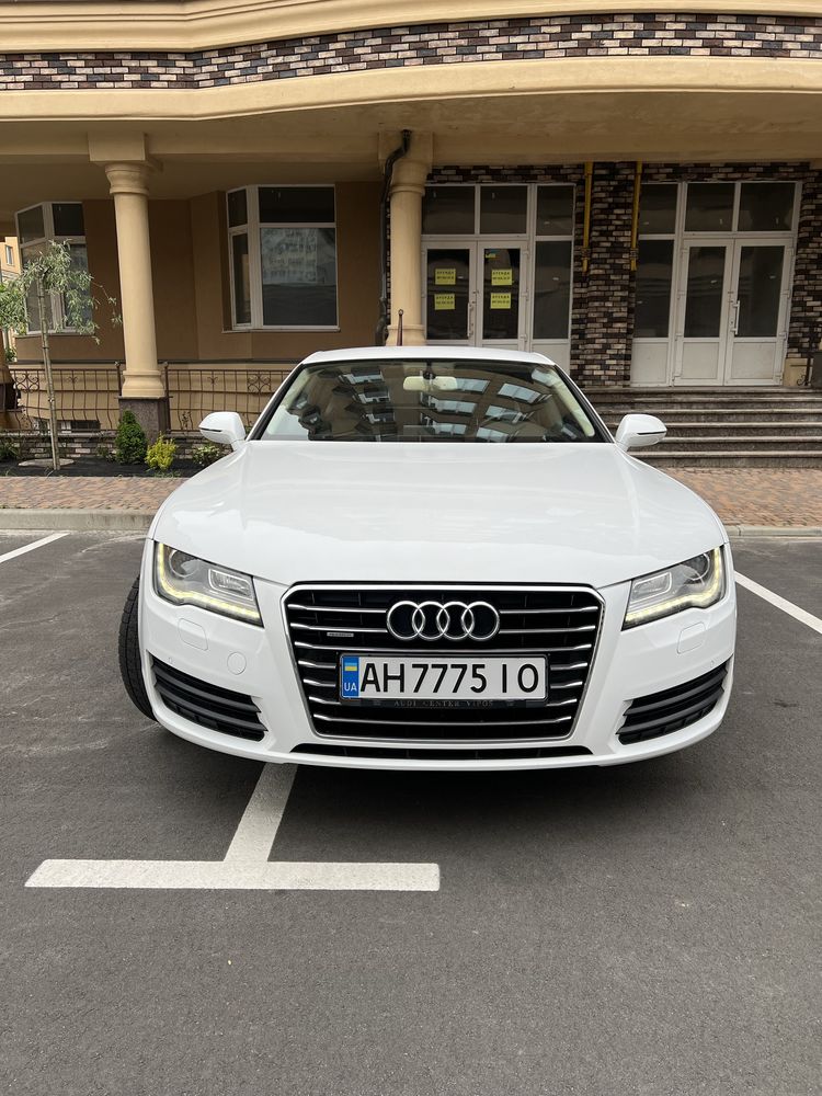 Продам AUDI A7 в идеальном состояние.