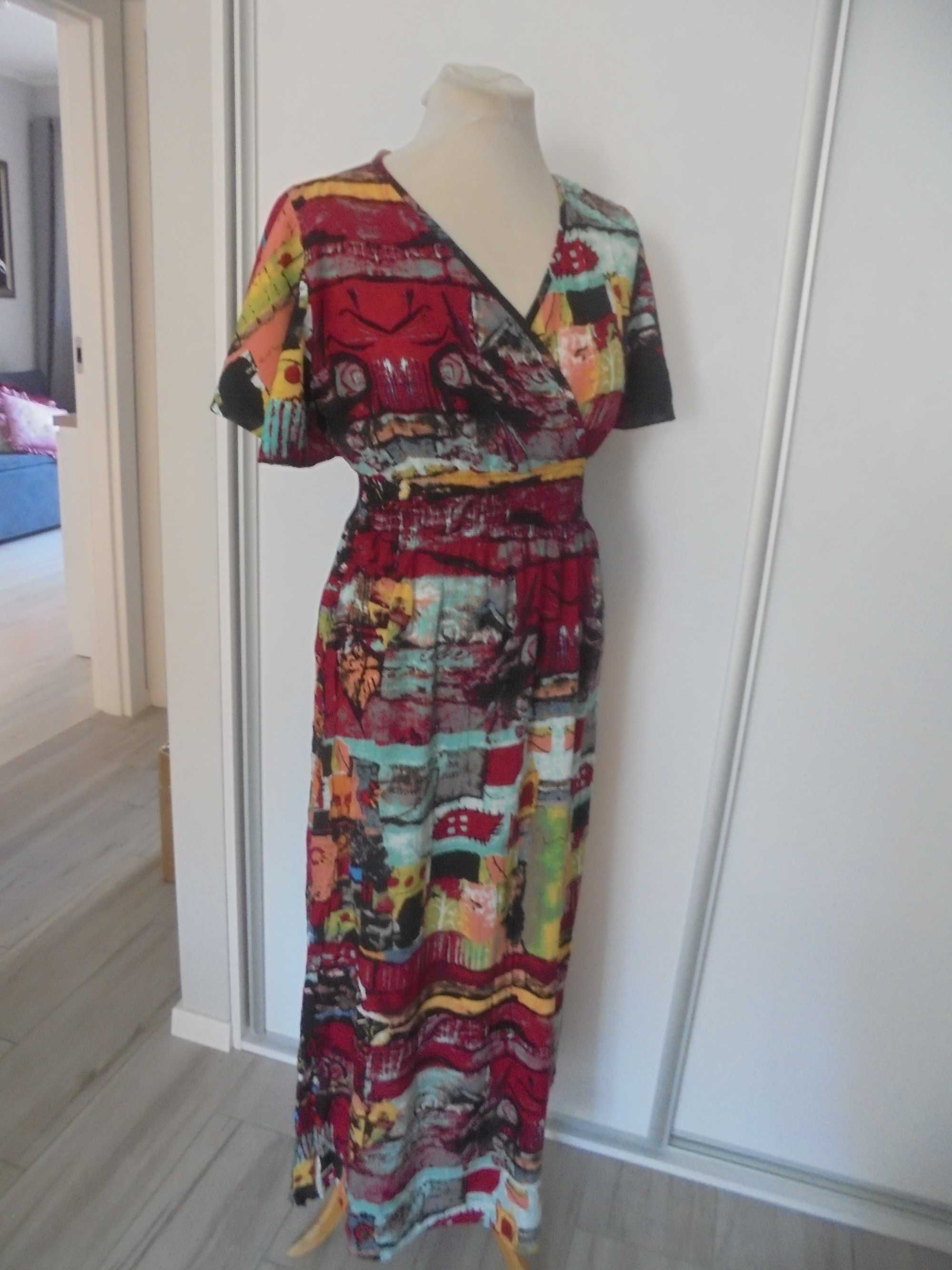 sukienka letnia w roz L 42/44  nowa z metka lekki przewiewny materiał