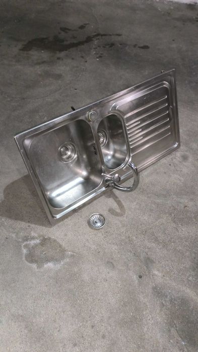 Lava-loiça inox 2 cubas + escorredor - com torneira de oferta